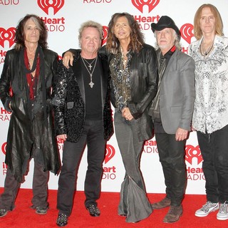 2012 iHeartRadio Music Festival - Day 2 - Arrivals