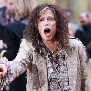 Steven Tyler, Aerosmith in Aerosmith Performing Live During The Today Show Concert Series