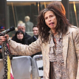 Steven Tyler, Aerosmith in Aerosmith Performing Live During The Today Show Concert Series