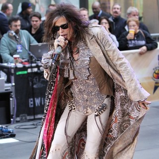 Steven Tyler, Aerosmith in Aerosmith Performing Live During The Today Show Concert Series