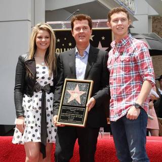 Lauren Alaina, Simon Fuller, Scotty McCreery in Simon Fuller Receives A Star on The Hollywood Walk of Fame