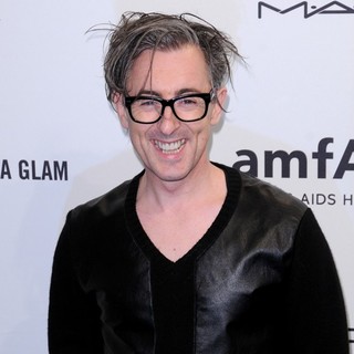 Alan Cumming in The amfAR Gala 2013 - alan-cumming-amfar-gala-2013-01