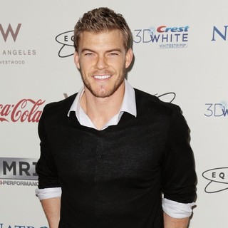 Alan Ritchson in Gold Meets Golden Event - Arrivals