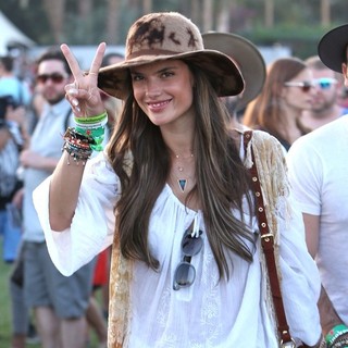 The 2013 Coachella Valley Music and Arts Festival - Week 1 Day 1