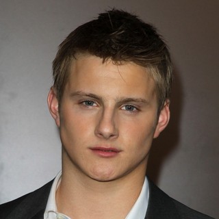Alexander Ludwig in Los Angeles Premiere of The Hunger Games - Arrivals