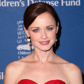 The Children's Defense Fund's 22nd Annual Beat The Odds Awards - Arrivals