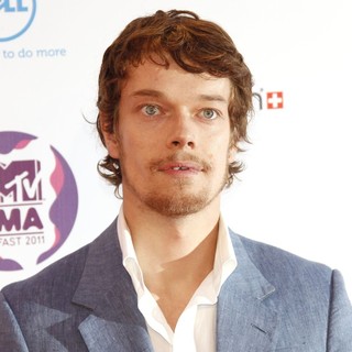 Alfie Allen