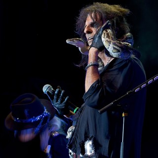 Alice Cooper in Alice Cooper Performing Live