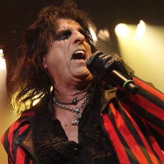 Alice Cooper in Alice Cooper Performing Live at Wembley Arena