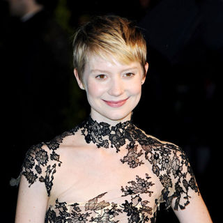 Mia Wasikowska in 'Alice in Wonderland' UK Premiere - Arrivals