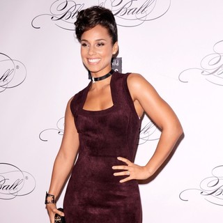 Alicia Keys in Keep A Child Alive's Black Ball 2012 - Arrivals