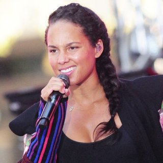 Alicia Keys in Alicia Keys Performs on The Today Show Concert Series
Alicia Keys