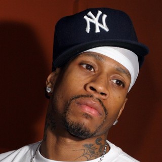 Allen Iverson in TAO Beach Party Celebrating The De La Hoya-Mayweather Fight - allen-iverson-tao-beach-party-01