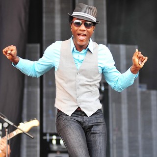 Aloe Blacc in V Festival - Day Two