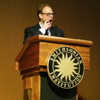 Alton Brown in A Panel Discuss Sea Food Tasting