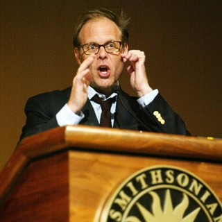 Alton Brown in A Panel Discuss Sea Food Tasting