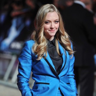 Amanda Seyfried in In Time UK Film Premiere - Arrivals