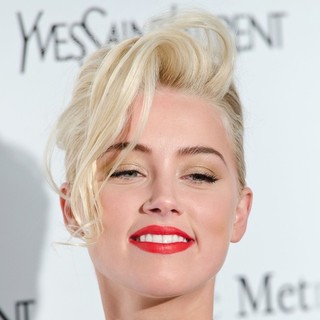 Amber Heard in Metropolitan Opera's Premiere of Jules Massenet's Manon - Arrivals