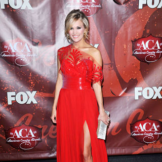 Carrie Underwood in The 2010 American Country Awards - Arrivals