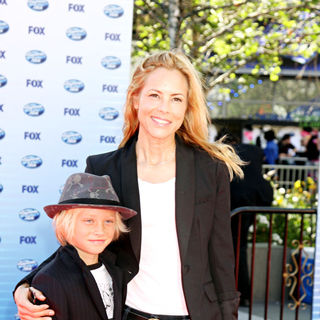 Maria Bello in The American Idol Season 9 Finale - Arrivals