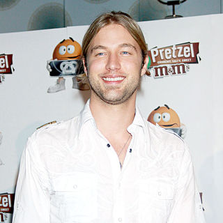 Casey James in A Press Conference After a Short Performance for The Launch of The 'American Idol - Live Tour 2010'