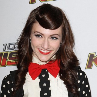 Amy Heidemann, Karmin in 102.7 KIIS FM's Jingle Ball 2011 - Arrivals