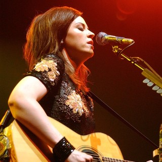 Amy Macdonald in Amy MacDonald Performs