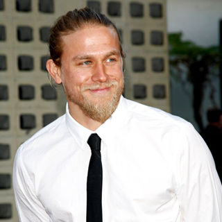 Charlie Hunnam in FX's 'Sons of Anarchy' Season 3 Premiere