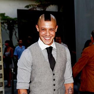 Theo Rossi in FX's 'Sons of Anarchy' Season 3 Premiere