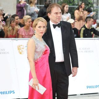 Gillian Anderson, Mark Griffiths in Philips British Academy Television Awards in 2011 - Arrivals