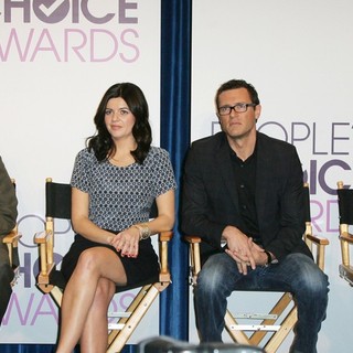 Anthony Anderson, Casey Wilson, Jason O'Mara, Sophia Bush in The 2013 People's Choice Awards Nominee Announcements