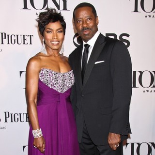 Angela Bassett