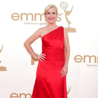 Angela Kinsey in The 63rd Primetime Emmy Awards - Arrivals