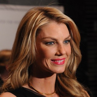 Angela Lindvall