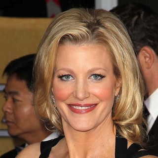 Anna Gunn in 19th Annual Screen Actors Guild Awards - Arrivals