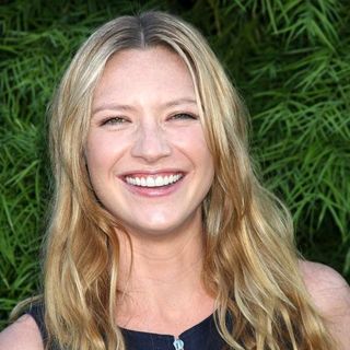 Anna Torv in The 2011 Saturn Awards - Arrivals