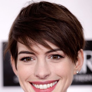 Anne Hathaway in 18th Annual Critics' Choice Movie Awards