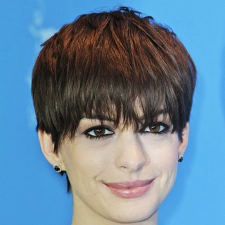 Anne Hathaway in 63rd Berlin International Film Festival - Les Miserables Photocall