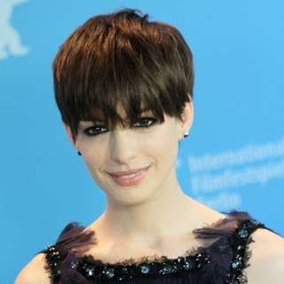 Anne Hathaway in 63rd Berlin International Film Festival - Les Miserables Photocall
