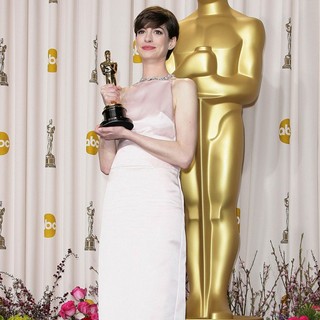 Anne Hathaway in The 85th Annual Oscars - Press Room
