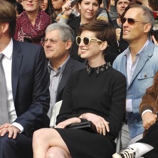 Anne Hathaway in Hugh Jackman Is Honoured with A Hollywood Star on The Hollywood Walk of Fame