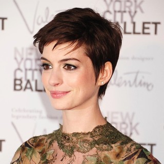 Anne Hathaway in New York City Ballet Fall Gala 2012 - Arrivals