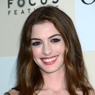 Anne Hathaway in New York Premiere of One Day