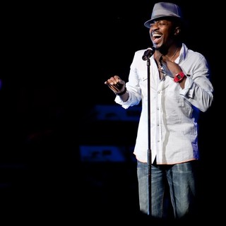Anthony Hamilton in Anthony Hamilton Performing Live at Indigo