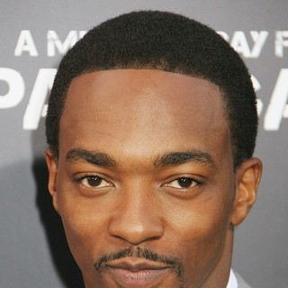 Anthony Mackie in Los Angeles Premiere of Pain and Gain - Arrivals - anthony-mackie-premiere-pain-and-gain-01