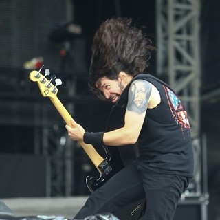 Anthrax in Sonisphere Festival 2011 - Day 1 - anthrax-sonisphere-festival-2011-09