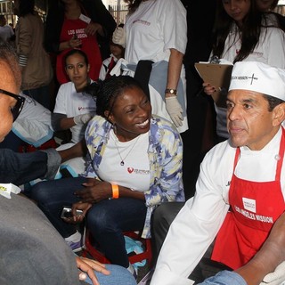 Antonio Villaraigosa in The Los Angeles Mission's Thanksgiving for Skid Row Homeless