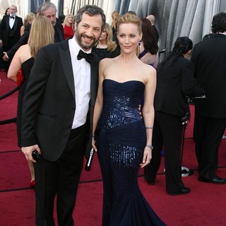 Judd Apatow, Leslie Mann in 84th Annual Academy Awards - Arrivals