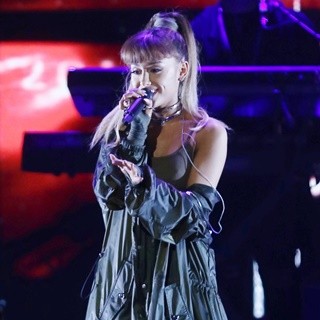 Ariana Grande-The 2016 Billboard Hot 100 Festival - Day 1 - Performances