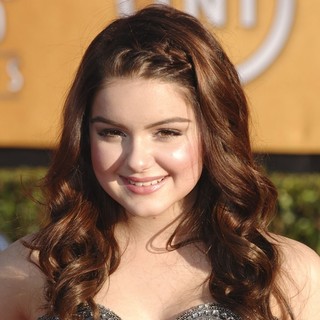 Ariel Winter in The 18th Annual Screen Actors Guild Awards - Arrivals